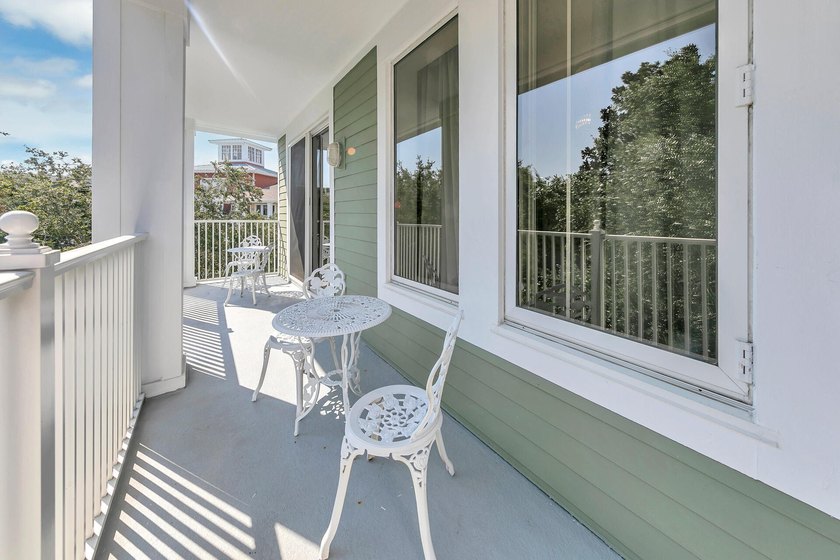 Beautifully renovated &amp; decorated 1 bedroom in Pilot House - photo 16