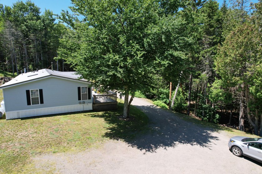 Enjoy the ease of one-floor living in this well-maintained 1990 - photo 11