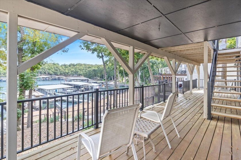 You'll fall in love with this beautifully remodeled, furnished - photo 10