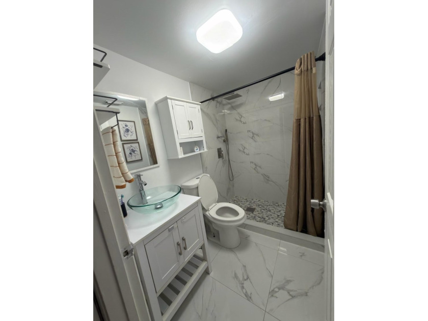 Location, Location....Seller is giving 3% towards buyers closing - photo 10