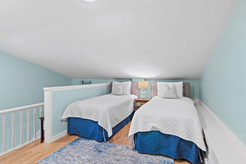 Prominently positioned to showcase the stunning views of - photo 28