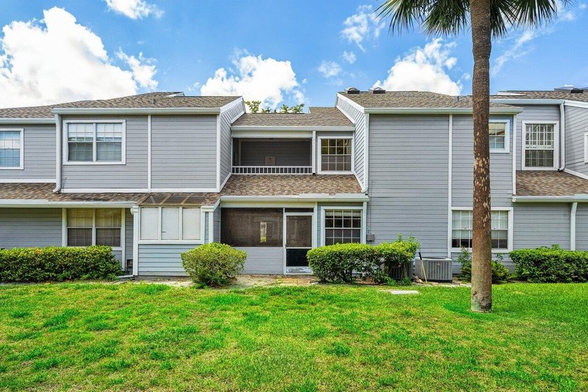Stunning renovated 2BR/2BA condo in the heart of Boca Raton - photo 28