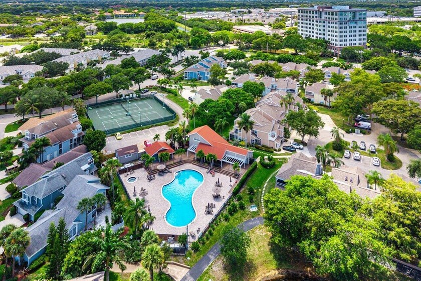 Stunning renovated 2BR/2BA condo in the heart of Boca Raton - photo 38