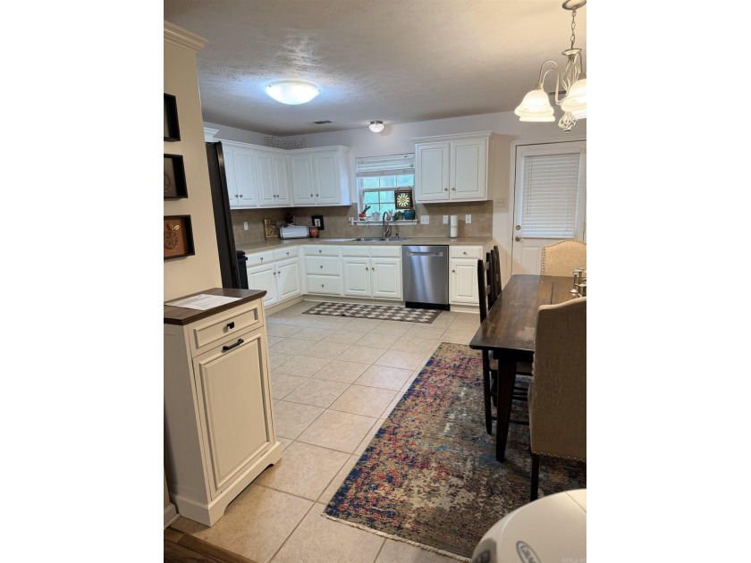 Great large corner lot within a half mile to school and - photo 7
