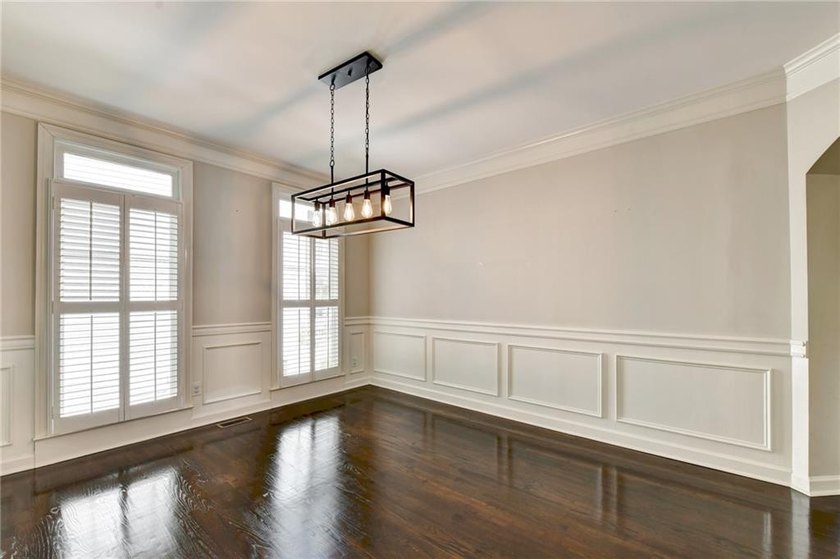 GORGEOUS move-in-ready home, ORIGINAL JOHN WEILAND FLOORPLAN - photo 15