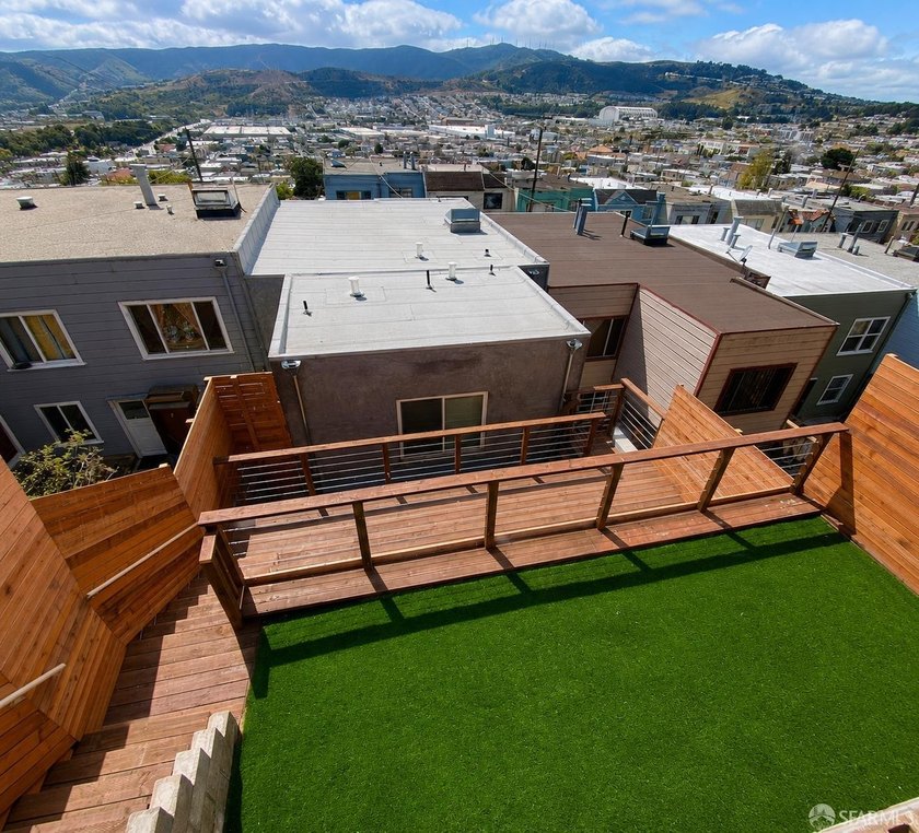 Nestled in the heart of San Francisco, this beautifully - photo 15