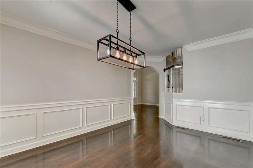 GORGEOUS move-in-ready home, ORIGINAL JOHN WEILAND FLOORPLAN - photo 16