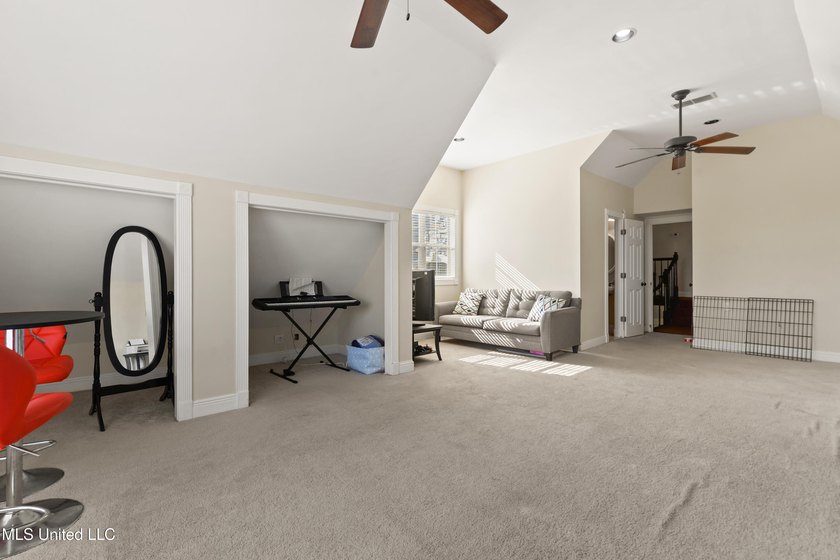 Located in the desirable Bent Oaks subdivision, this 3,826 sq ft - photo 33