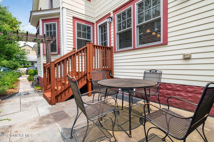 Completely rebuilt (2016) 3 bedroom, 2 bath home in Ocean Grove - photo 10