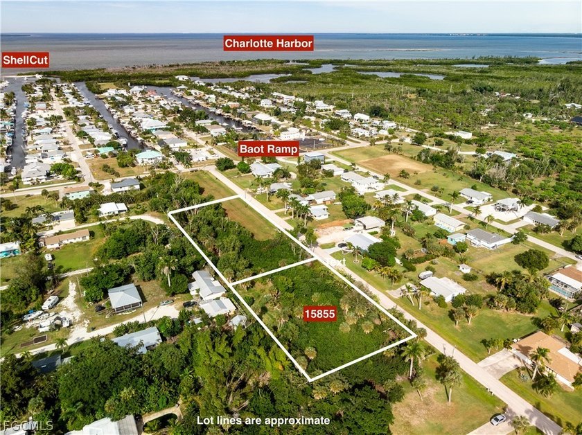 OPPORTUNITY KNOCKS: KNIGHTS BOKEELIA ISLE. RARELY AVAILABLE ON - photo 2