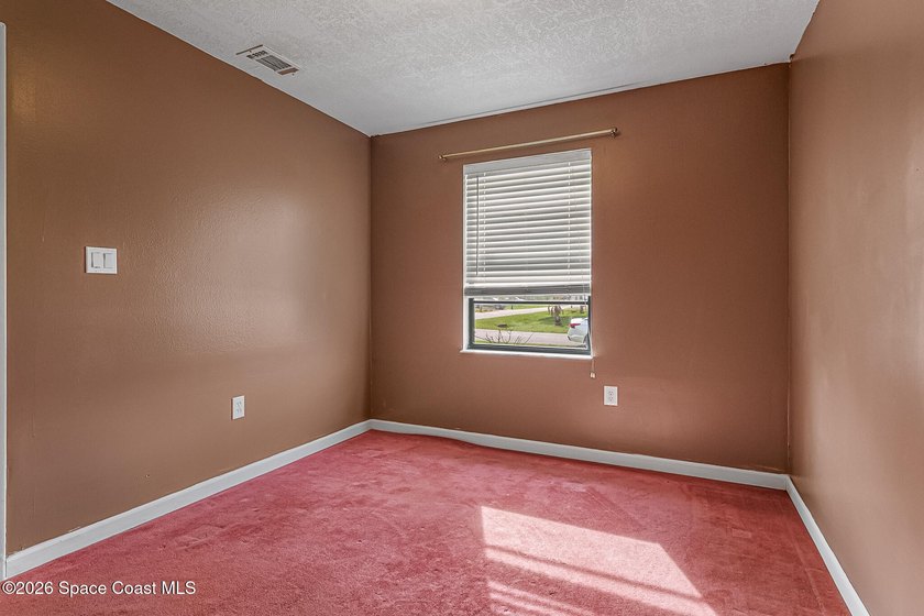 BACK ON MARKET! NEW A/C, WATER HEATER! NEW ELECTRICAL PANEL! - photo 27