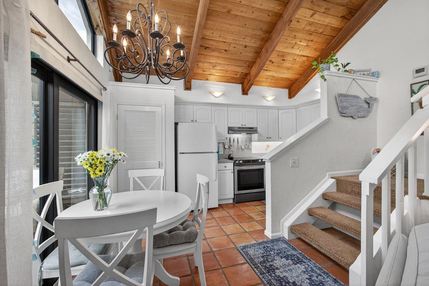 Rare beachside opportunity in Jupiter Ocean &amp; Racquet Club: - photo 13