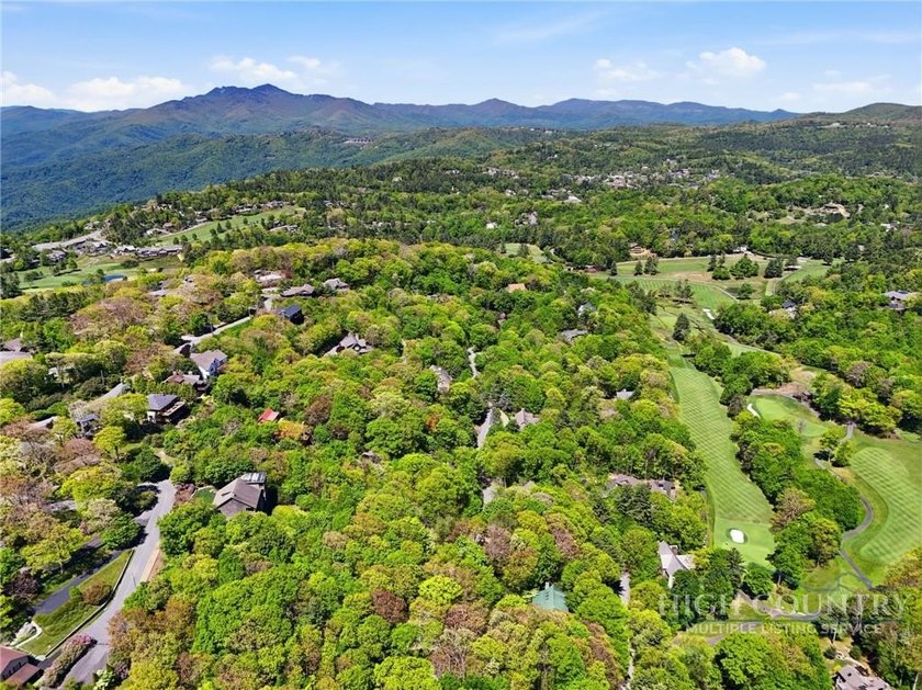 Great opportunity to build your dream home in the sought-after - photo 15