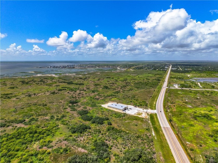 Attention builders, investors or individuals looking for a large - photo 8
