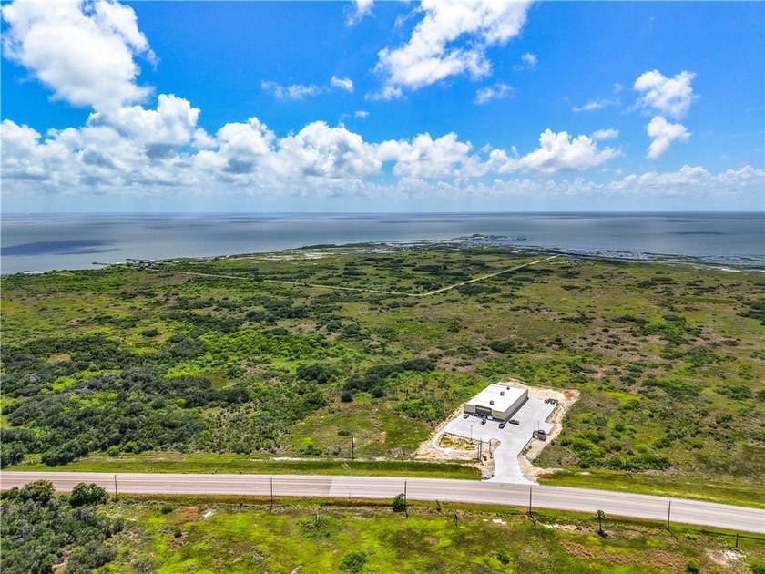 Attention builders, investors or individuals looking for a large - photo 10