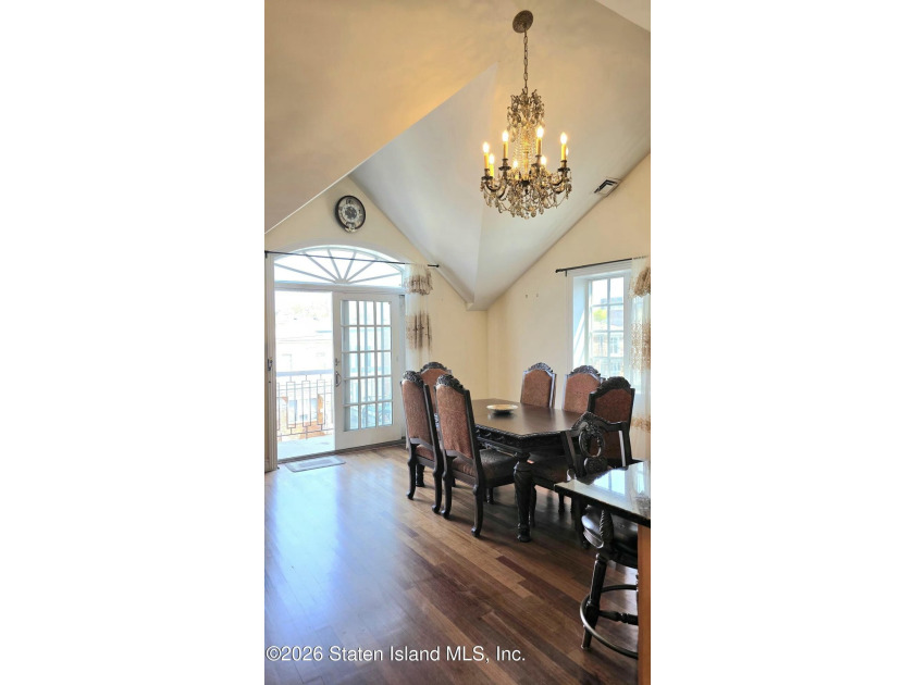 Beautifully maintained 3-bedroom, 2-bath condo offering the - photo 17