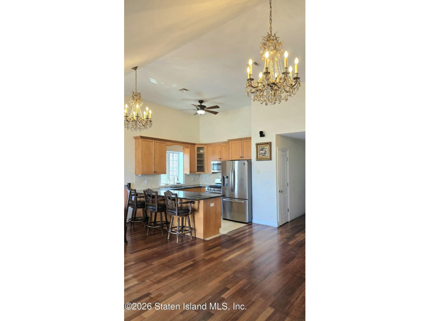 Beautifully maintained 3-bedroom, 2-bath condo offering the - photo 21