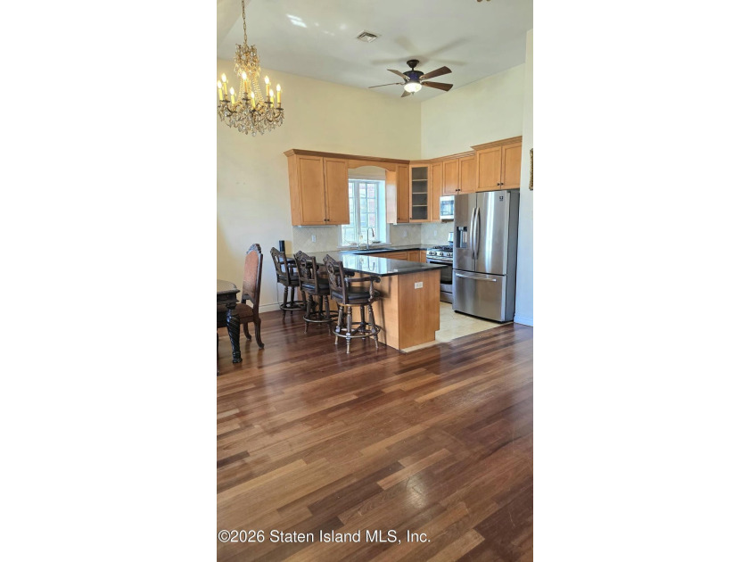 Beautifully maintained 3-bedroom, 2-bath condo offering the - photo 22