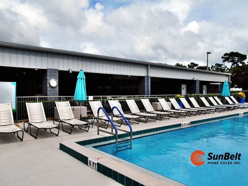 Beautifully Remodeled, Light-Filled Home in Premier 55+ Ocala - photo 29