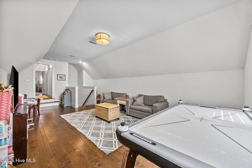 This is the custom home you have been searching for in the - photo 48