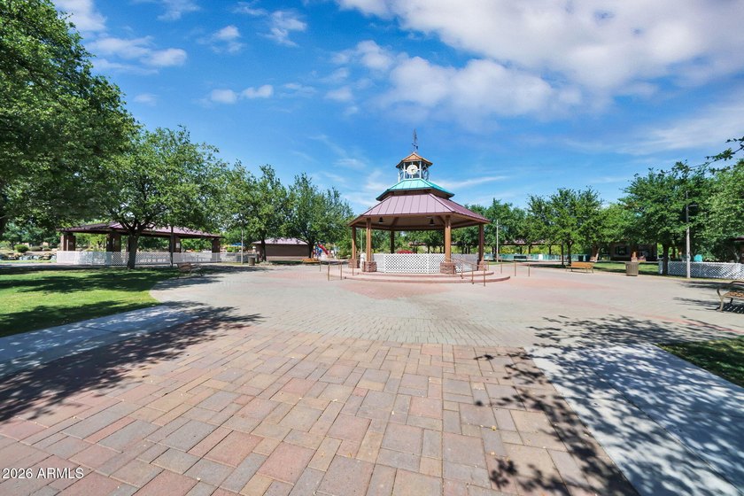 STUNNING mountain, golf course, and city light views surround - photo 60