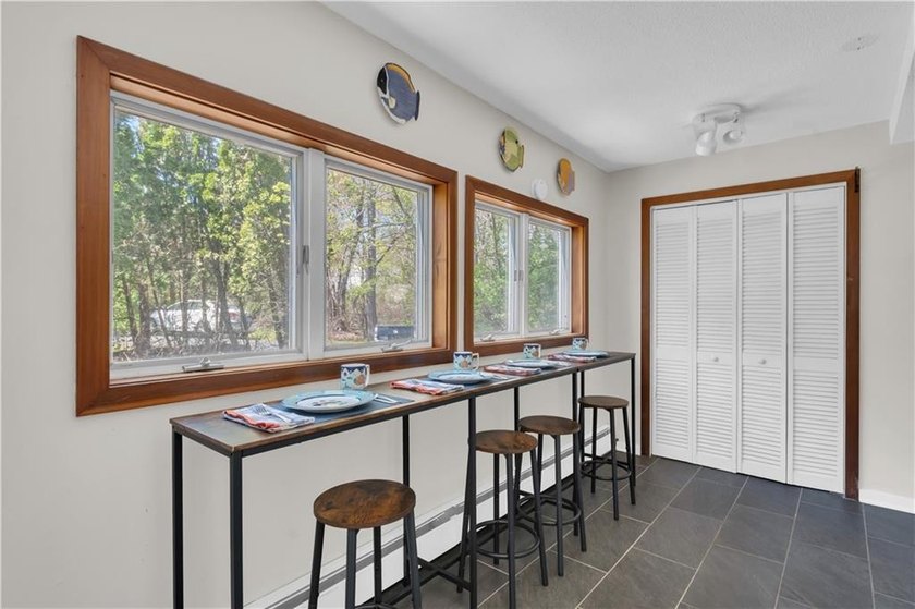 Rare opportunity to own in Bonnet Shores for under $1 million - photo 11