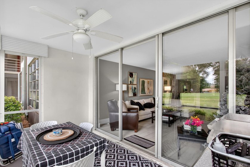Enjoy easy living in this contemporary 3 bed, 2 bath garden - photo 26