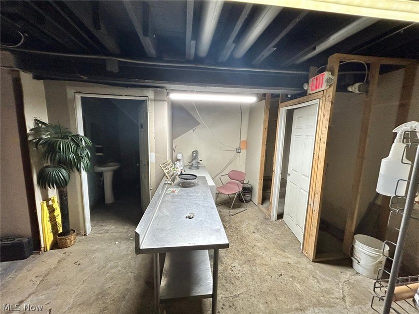 Versatile Retail / Service Building with Income - Prime E. 185th - photo 26
