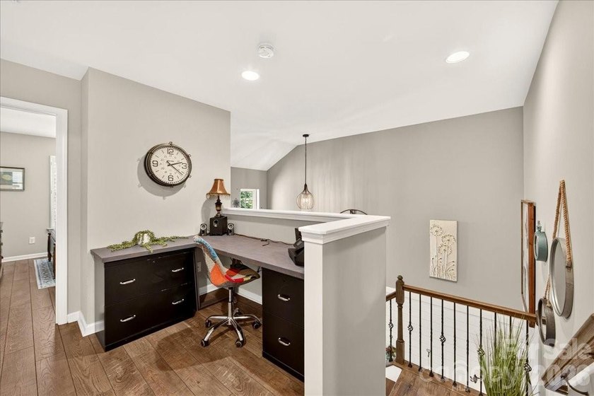 **Welcome home to this beautifully updated townhome in Fort - photo 21