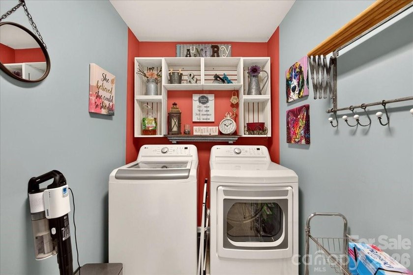 **Welcome home to this beautifully updated townhome in Fort - photo 34