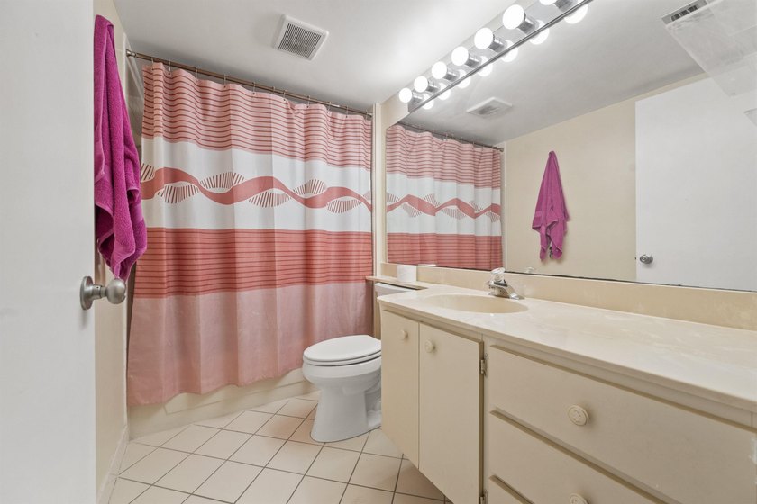 Great for investors rent right away with no waiting period - photo 15