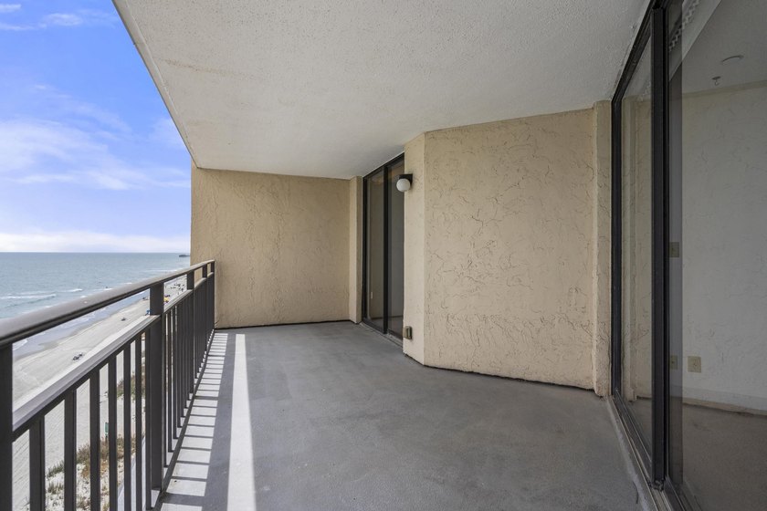 SURFMASTER CONDO - OCEANFRONT Bring your vision and designer - photo 27