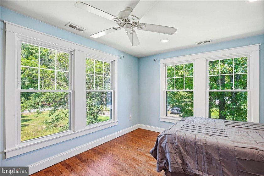 Live the Chesapeake Bay lifestyle on historic St. George Island! - photo 45