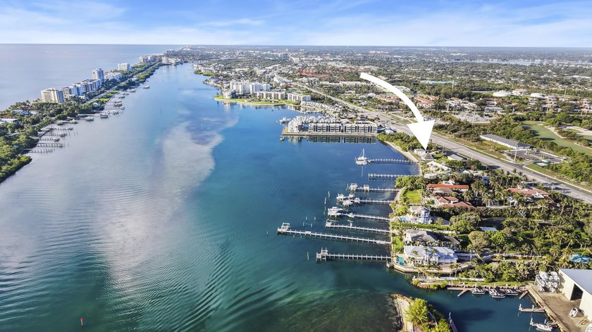A truly rare waterfront redevelopment opportunity on prestigious - photo 13