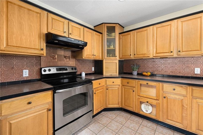 Nestled at the end of a quiet cul-de-sac in desirable North - photo 12