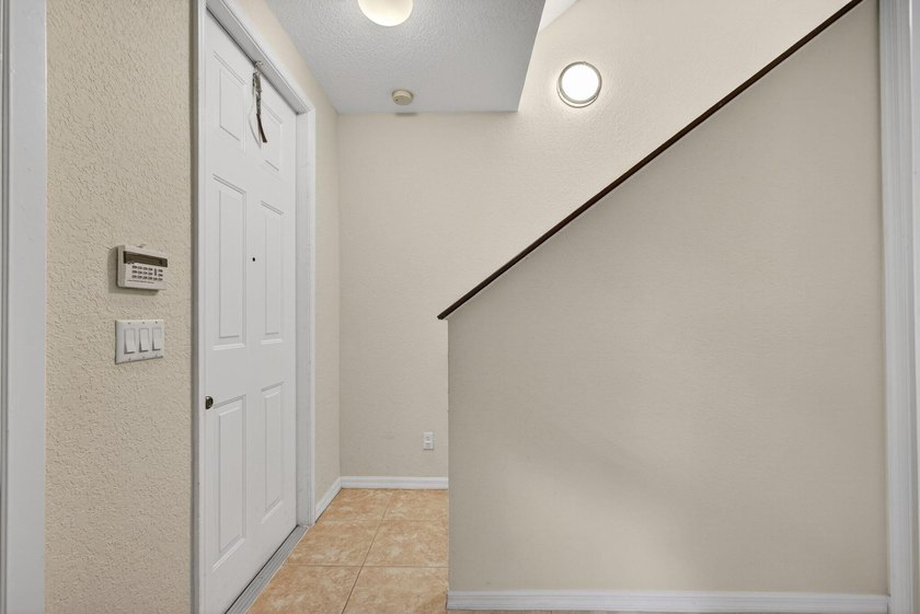 Turnkey investment opportunity in Abacoa with tenant in place at - photo 8