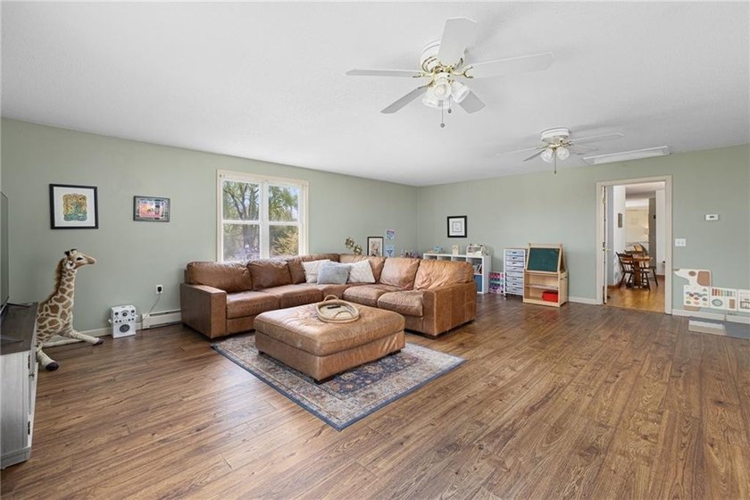 Nestled at the end of a quiet cul-de-sac in desirable North - photo 21