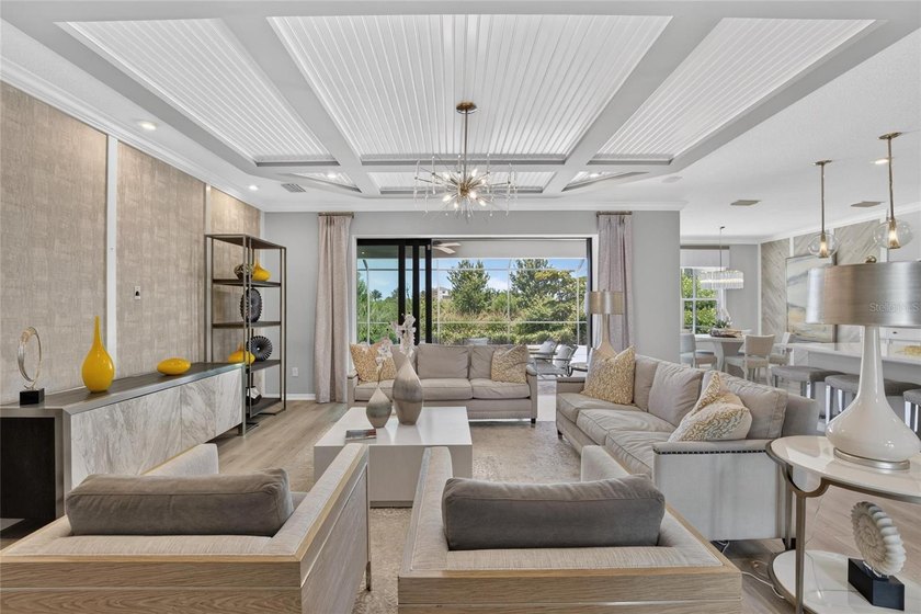 Beautiful Former Model Home with Furniture - photo 31