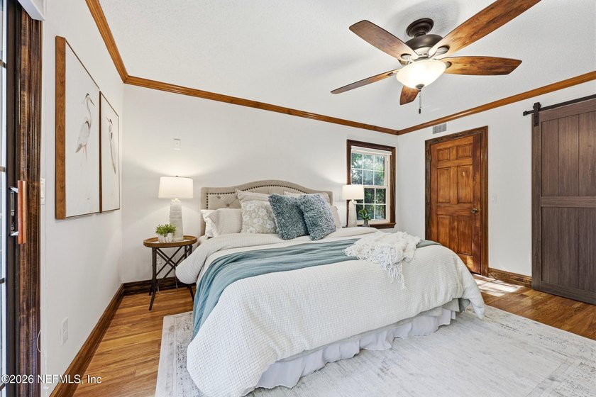 Welcome to this exceptional pool home in the highly sought-after - photo 31