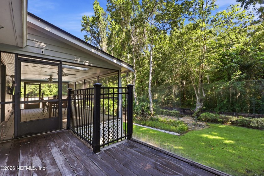 Welcome to this exceptional pool home in the highly sought-after - photo 34
