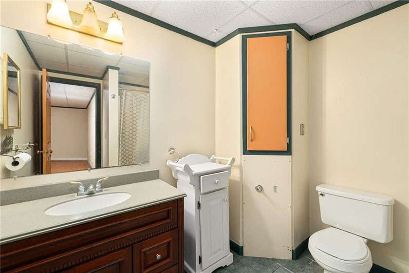 Nestled at the end of a quiet cul-de-sac in desirable North - photo 40