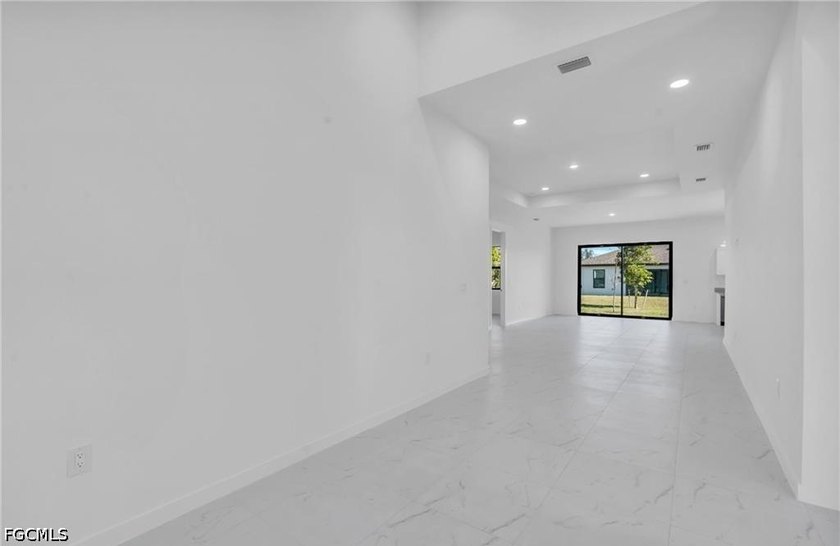 Discover this stunning, move-in-ready new construction home - photo 10