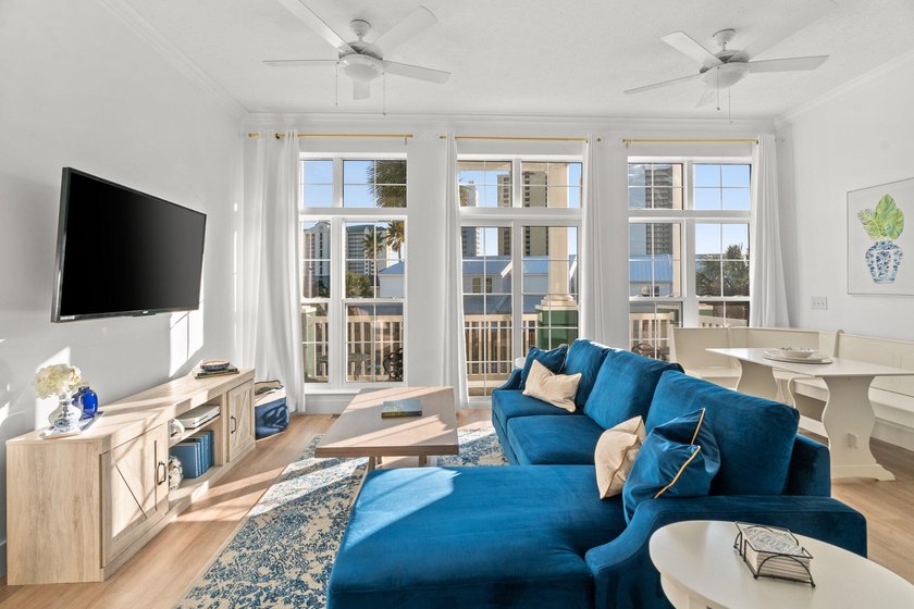 Welcome to your GORGEOUS coastal beach retreat! This elegant - photo 15