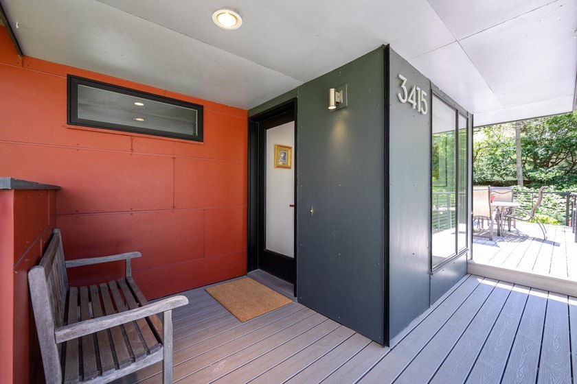 This beautifully updated mid-century modern home offers timeless - photo 5