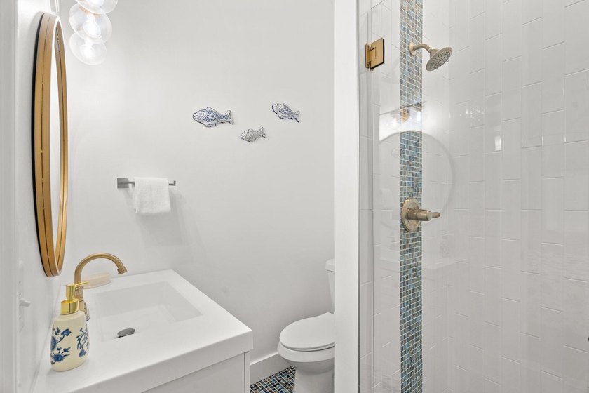 Welcome to your GORGEOUS coastal beach retreat! This elegant - photo 20