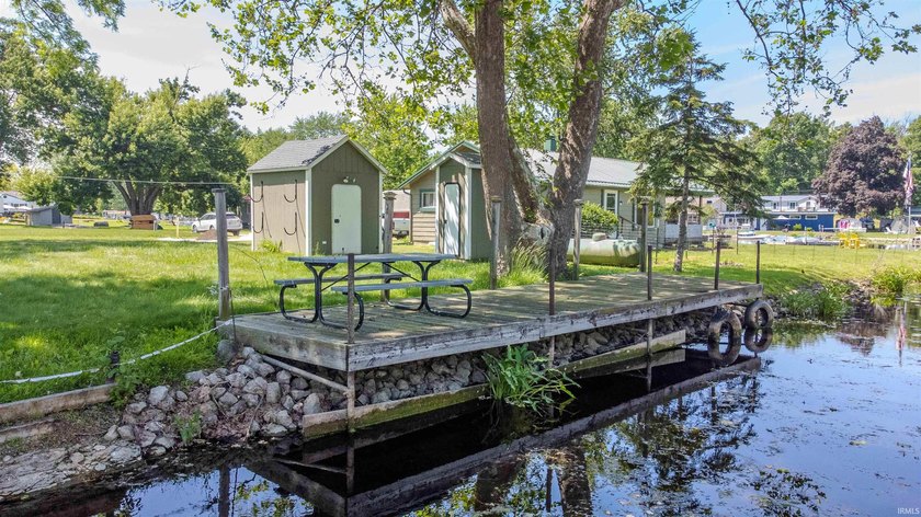 Buildable Channel Lot Alert!! Don't miss this opportunity to - photo 2