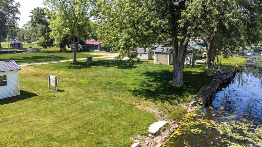 Buildable Channel Lot Alert!! Don't miss this opportunity to - photo 4