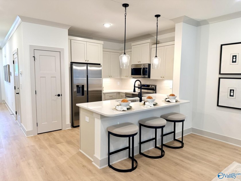 Under Construction-Experience the exquisite lifestyle that - photo 7