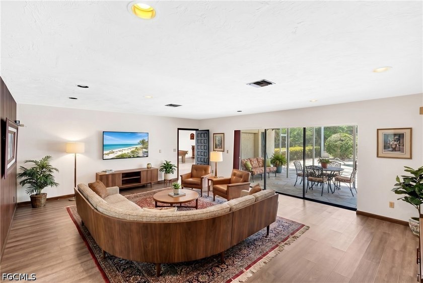 Rare opportunity in Brynwood! Set on one of the community's - photo 8
