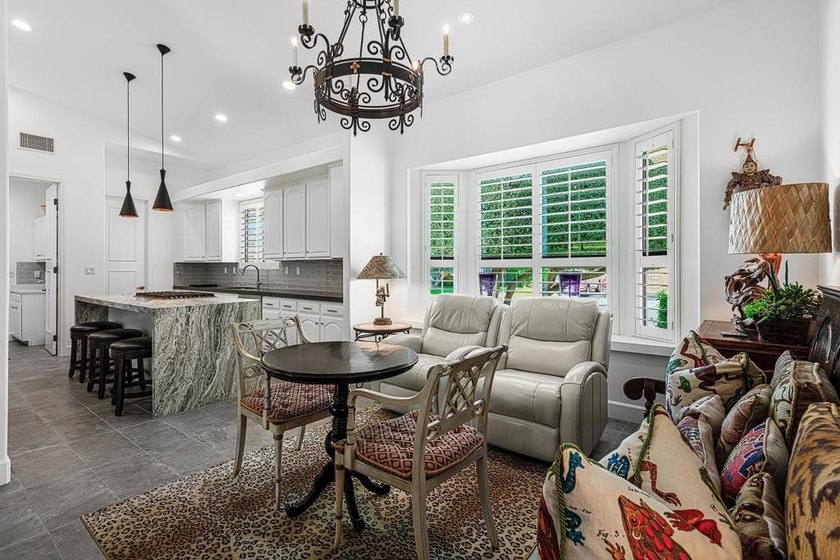 21 Mission Palms W - photo 23